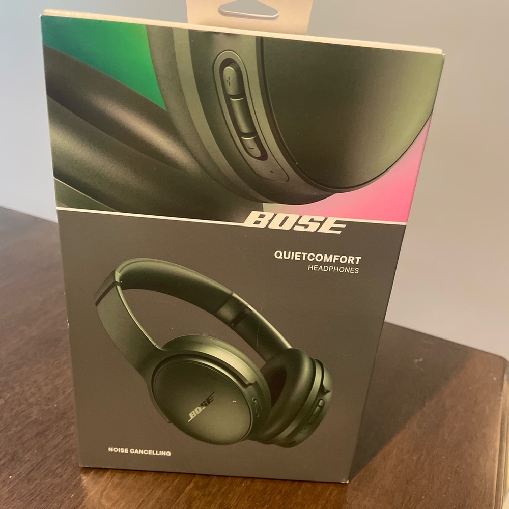 Bose quietcomfort Headphones